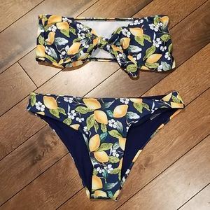 NWT Ladies Lemon Cheeky Bikini